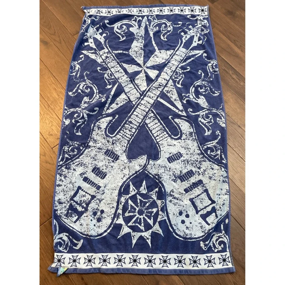 Kirkland Signature Beach Towel 100% Egyptian Cotton 63